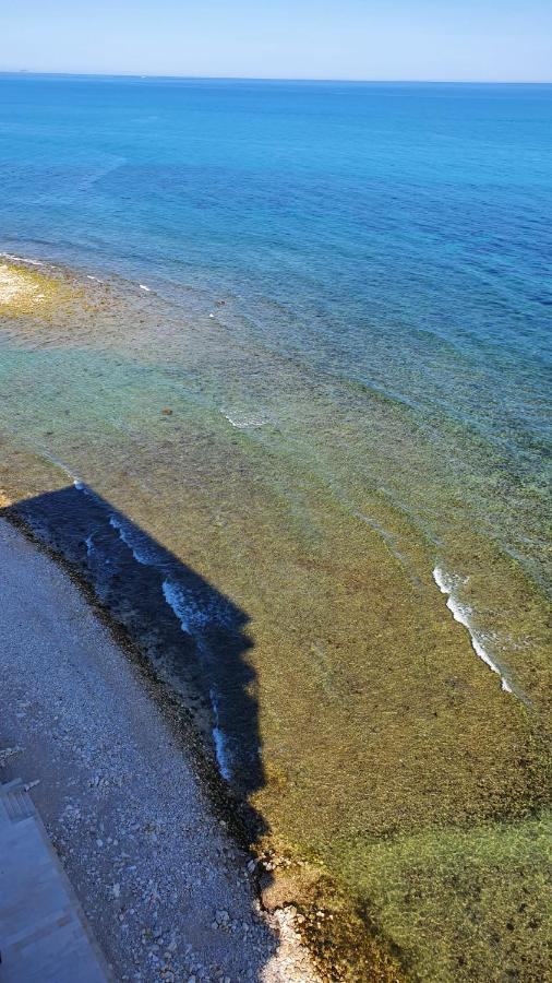 Sobre Las Olas Del Mar El Campello Eksteriør billede